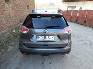 Vand nissan x trail diesel 1,6 , an 2015 luna 12 norma de poluare euro 6 4x4 ,km 185600.