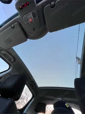 Peugeot 308   1.6 VTi   120 CP   2010   Panoramic   Climatronic proprietar - imagine 5