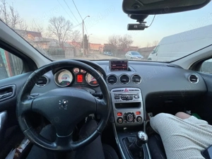 Peugeot 308   1.6 VTi   120 CP   2010   Panoramic   Climatronic proprietar