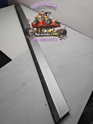 Bandou usa stanga fata Audi A4 B7 gri LY7W ornament inferior usa - imagine 4