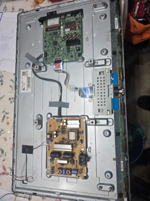 Dezmembrez tv LG 32lf561v