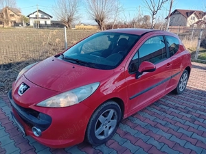 Peugeot 207, an 2008, 1.4 benzina - imagine 3