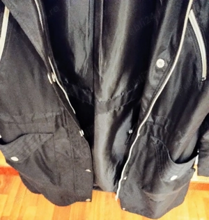 Pardesiu nou mărimea 44 din Finlanda pentru femei 