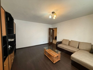 Apartament 3 camere, decomandat, zona Progresul  - imagine 8