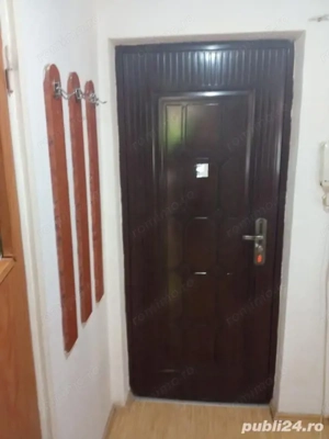Vanzare garsoniera in Titan, la 5 minute metrou 1 Decembrie 1918 - imagine 7