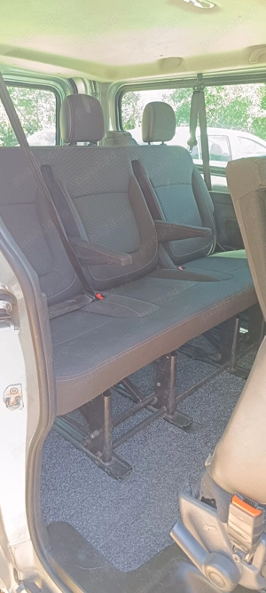 Opel Vivaro 8+1   2018    Bitturbo 145 Cp - imagine 3