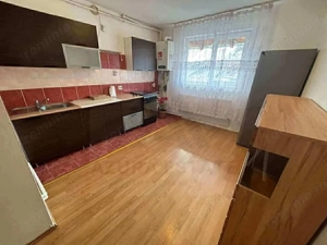 Garsonieră mobilată 36 mp – compartimentată pe 2 niveluri, Terezian