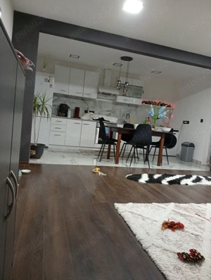 casa de locuit de vanzare - imagine 4