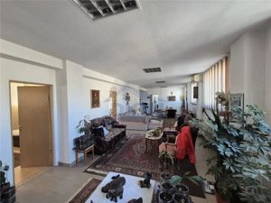 SPATIU COMERCIAL BIROU, CABINET MEDICAL SPLAIUL UNIRII