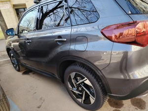 Vând suzuki vitara hybrid 2025  - imagine 5