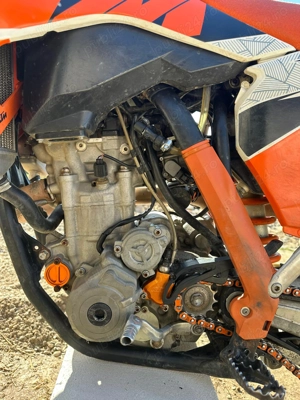 Am de vânzare un Motor KTM - imagine 3