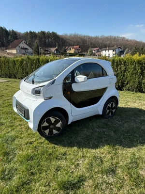 Autoturism electric XEV YOYO nou
