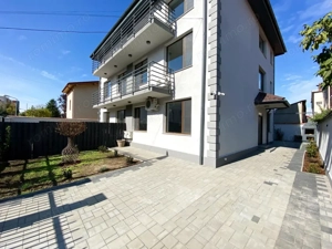 Aviatiei | metrou Aurel Vlaicu | Vila P+2E+pod, 5 camere, 3 bai, curte 155 mp 