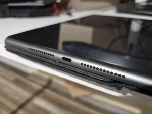 Apple iPad 9 (2 GB Wi-Fi + husă tastatură originală Apple - imagine 5