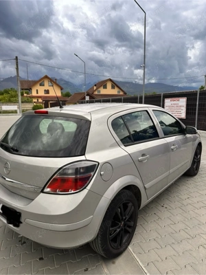 Opel astra H