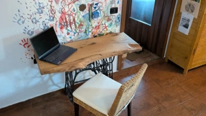 Masă din stejar masiv live-edge cu bază fontă vintage VESTA   unicat - imagine 2