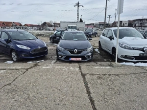 megan 4  hachtback, scaune incalzite ,  fara ad blue ! ÎNMATRICULATĂ ! VARIANTE !