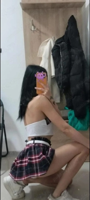 buna ma numesc vanesa azi am ajuns doar pentru 2 zile - imagine 2