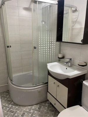 Garsoniera in regim hotelier in cartier brazda lui novac  - imagine 4