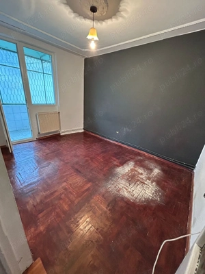 De vanzare apartament cu 3 camere și balcon in zona Cresei, 65.000 euro  - imagine 6