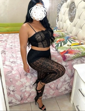 Bruneta top!!!  - imagine 2