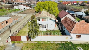 Casa individuala P+ M Giarmata, vatra satului 1496mp teren - imagine 2