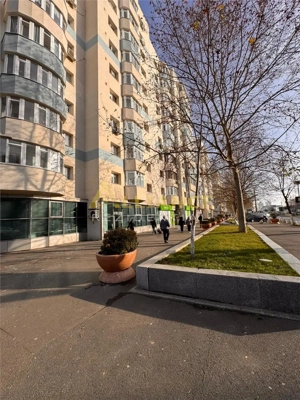 3 Camere Aparatorii Patriei Metrou - imagine 16