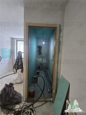 Casa cu 5 camere (include o anexa) in zona Giulesti-Sarbi-Sabareni - imagine 8