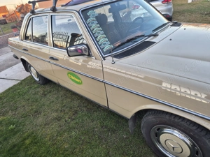 Mercedes W123 200D vehicul istoric - imagine 9