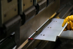 Angajam  -Operator Abkant - prese indoire CNC  , Sudori Mig Mag la firma DEWULF 