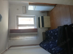 Vând Garsoniera în Bals județul Olt  etajul 4 vedere pe față scara 2 are gaze  - imagine 7