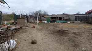 Ocazie! Casă cu curte de vânzare într-o zonă liniștită - imagine 3