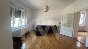 Casă individuală de închiriat – 4 camere, curte și terasă – Terezian - imagine 5