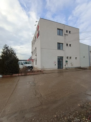 Inchiriere birouri 5euro mp - imagine 2