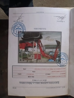 mini excavator - imagine 4