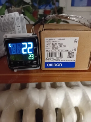 vand regulator electronic OMRON tip E5CC-CX3A5M-006 + o termorezistenta pt100