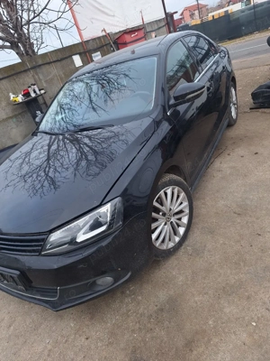 Dezmembram Ve jetta 4 1.4 tsi hybrid cod motor crj cutie dsg cod plc  - imagine 4