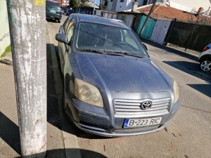 toyota avensis 2004 - imagine 5