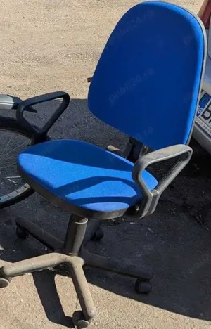 Vând scaun de birou la preț de lichidare de stoc!!!