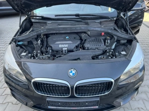 Bmw 218d  Active Tourer - imagine 9