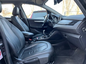 Bmw 218d  Active Tourer - imagine 17