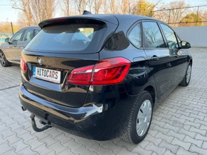 Bmw 218d  Active Tourer - imagine 5
