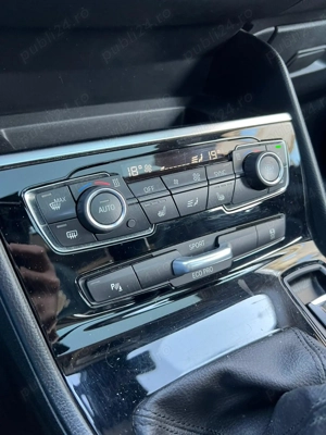 Bmw 218d  Active Tourer - imagine 16