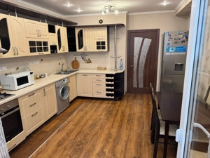 De vanzare apartament cu doua camere in zona Gheorghe Lazar - imagine 3