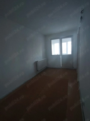 4 camere semidecomandate,Micro 39 - imagine 4
