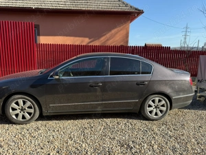 Passat b6 2007, 1.9 mașina merge perfect - imagine 5