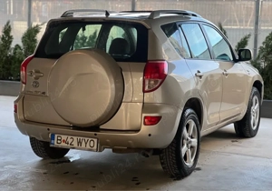 Toyota RAV4 2.2 D-4D   Full opțiuni   Keyless Go   Încălzire scaune - imagine 3