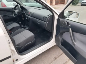 SKODA OCTAVIA - 2010 - Unic Proprietar - 130.000 KM - Stare Impecabilă (Pachet de Drumuri Grele ) - imagine 6