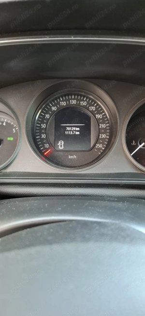 Renault Megane 4 sedan - imagine 4