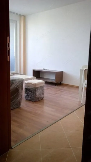 Garsonieră de închiriat în Eroii Revoluției